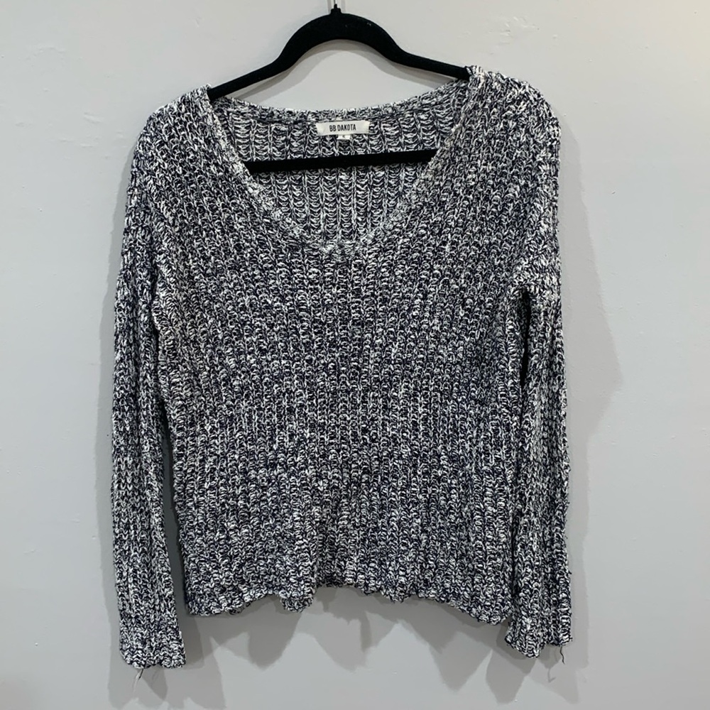BB Dakota sweater